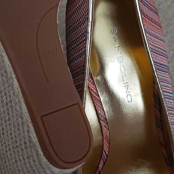 New! Bandolino "Wiskle" Colorful Espadrille Wedge Sandal (10) - Picture 6 of 9